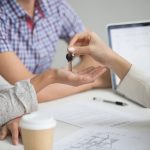 Budget encourages young buyers and single parents and rewards retirees Budget encourages young buyers and single parents and rewards retirees